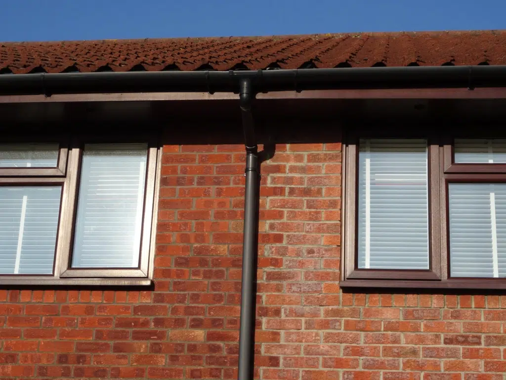 replacement-guttering (3)
